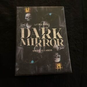 Dark mirror oracle